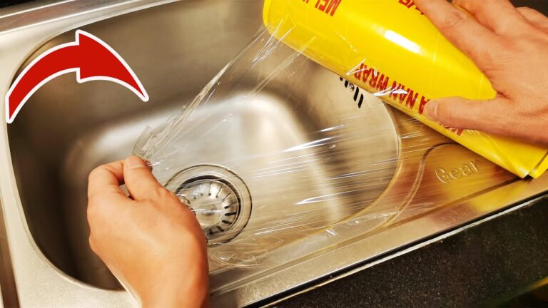 7 geniale Tipps: So löst Frischhaltefolie Probleme in deiner Edelstahlspüle!