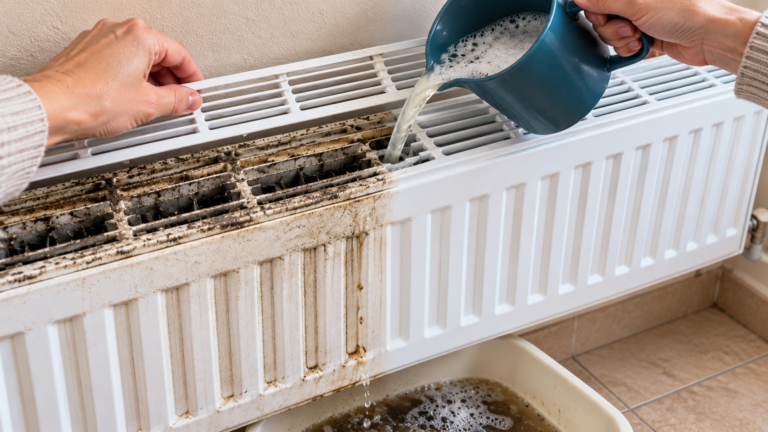 Ihr Heizkörper wird nur schwer warm? Entdecken Sie diesen Pflegetipp